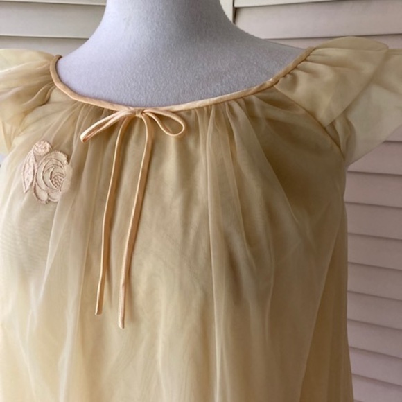 Vintage Gossard Artemus Chiffon Nightgown - Picture 3 of 12